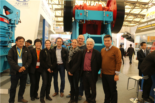 2016破碎機(jī)寶馬展，礦山機(jī)械寶馬展，大華重工寶馬展