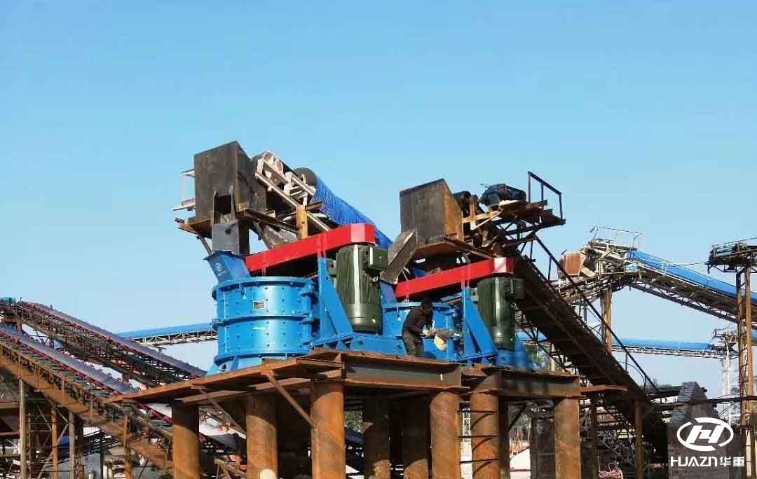 立式復(fù)合破碎機(jī)