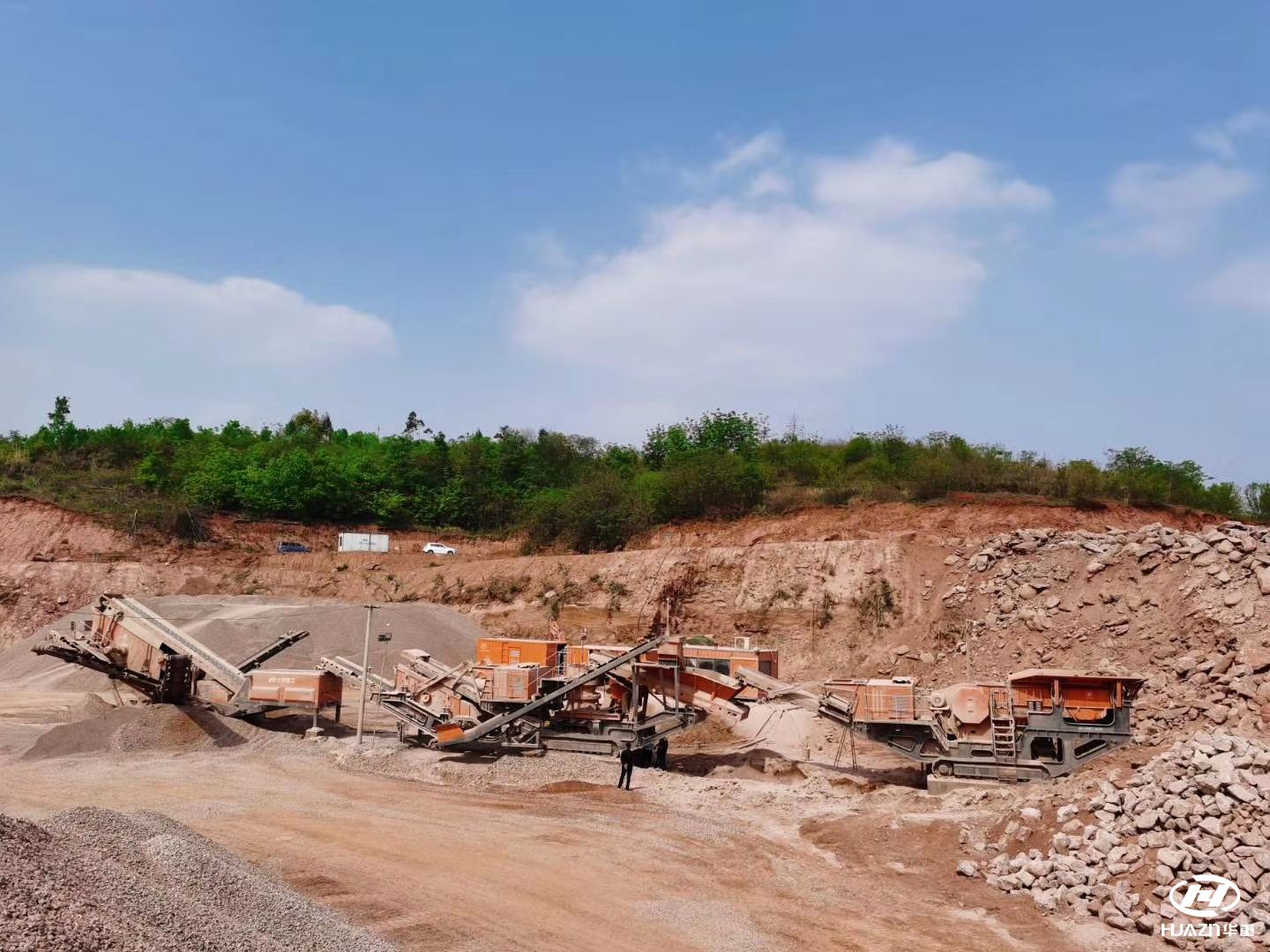 履帶式移動站應(yīng)用現(xiàn)場