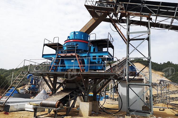 立式?jīng)_擊破碎機