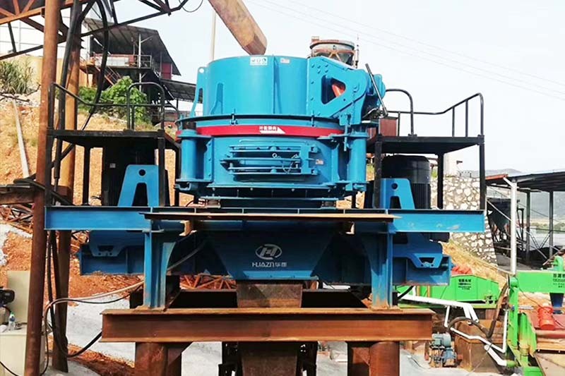 立式?jīng)_擊破碎機(jī)的一些常見故障及解決方法