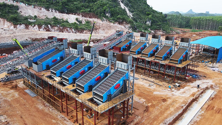 南寧市貴港時(shí)產(chǎn)2000噸白云巖生產(chǎn)線