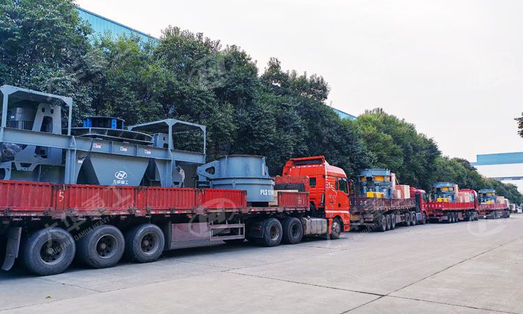 大華重工精品設(shè)備整裝啟程，全力支持廈門(mén)基礎(chǔ)設(shè)施建設(shè)與產(chǎn)能優(yōu)化升級(jí)   