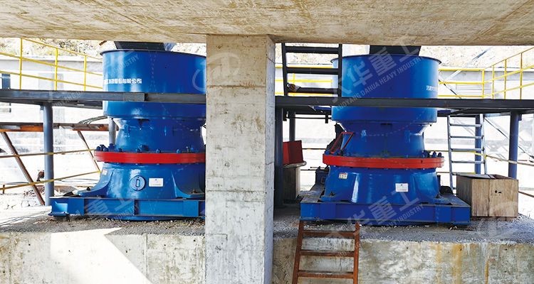 鐵礦石加工及破碎機選型：護綠生金，“碳”路前行的創(chuàng)新實踐 